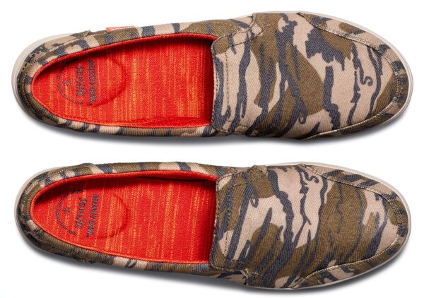 Sanuk Women's Hangout Lite X Mo Loafer Flat-6